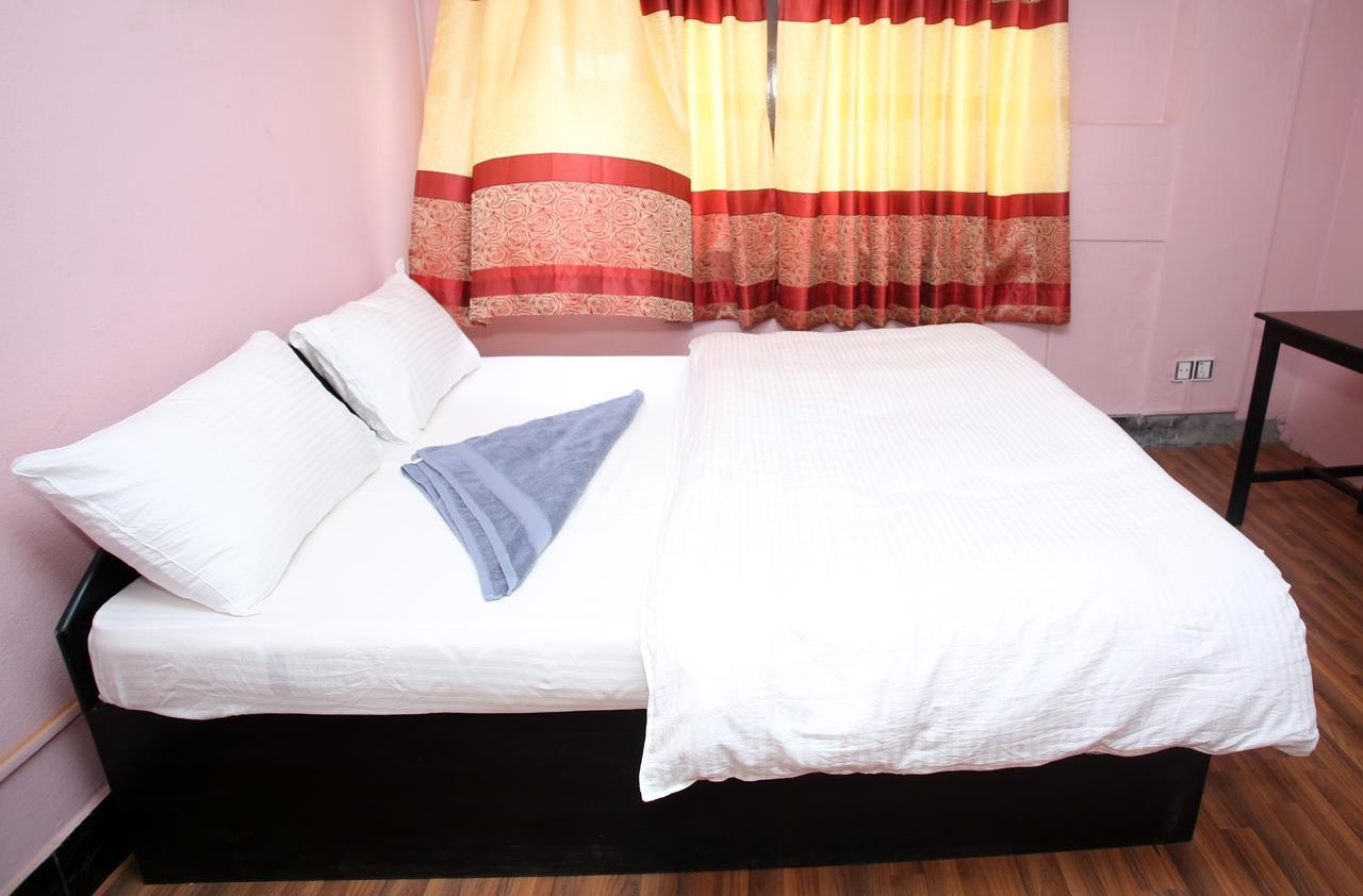 Mitra Garden Inn Katmandu Eksteriør bilde