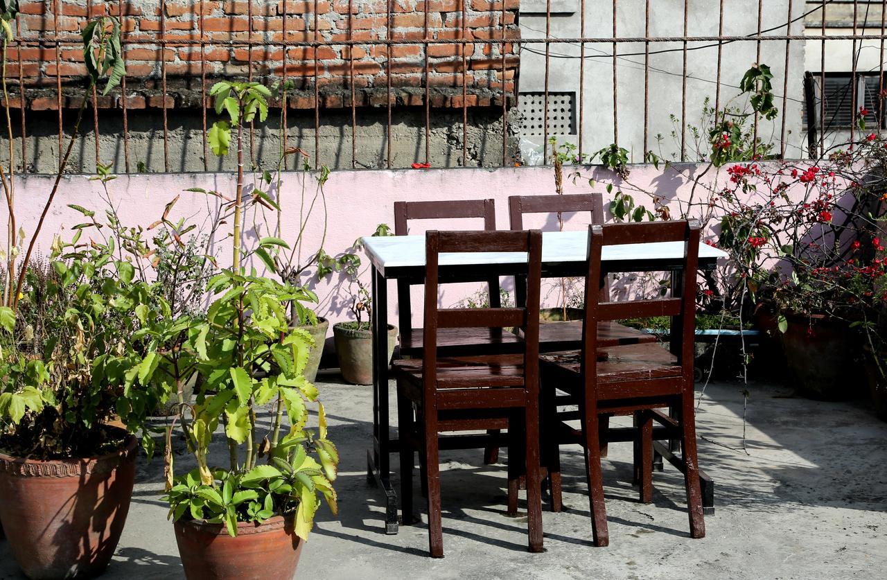 Mitra Garden Inn Katmandu Eksteriør bilde
