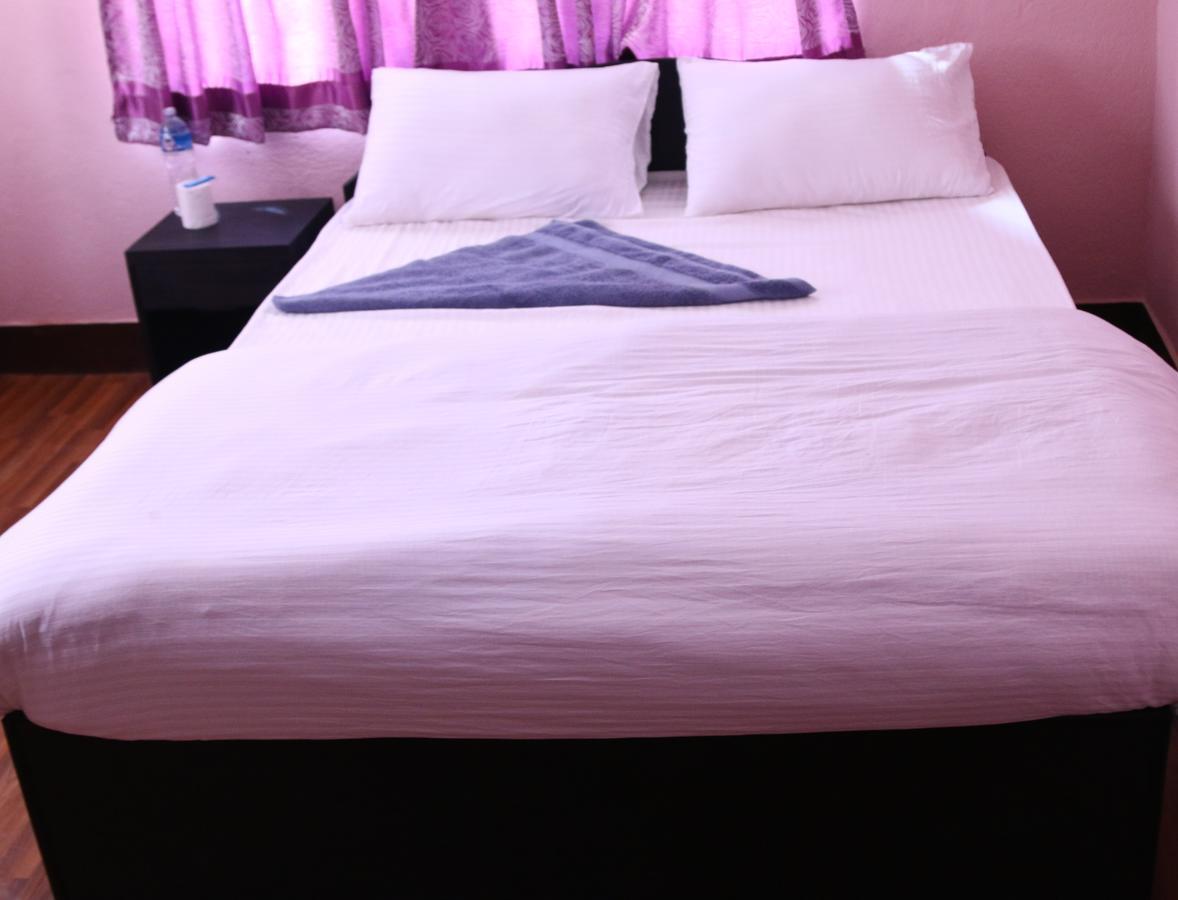 Mitra Garden Inn Katmandu Eksteriør bilde