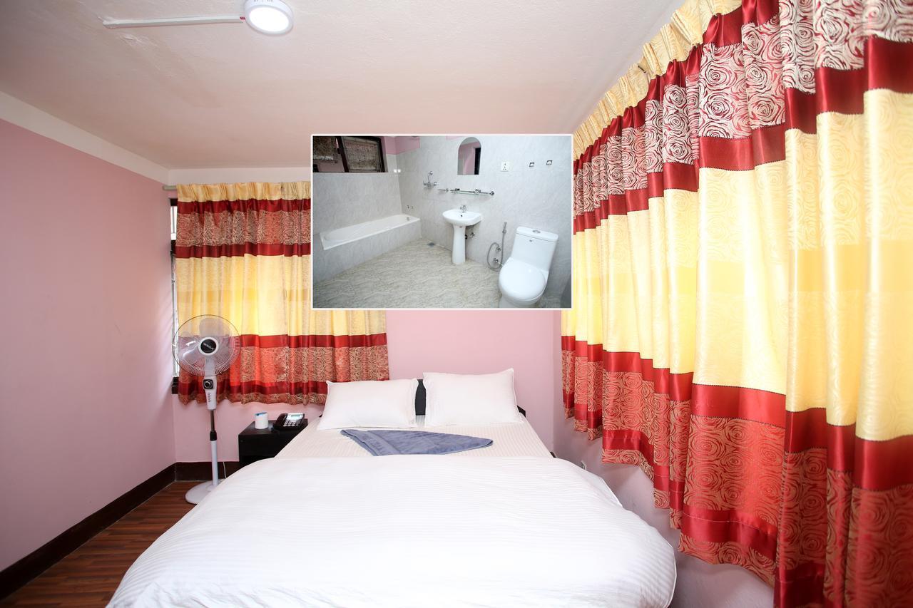 Mitra Garden Inn Katmandu Eksteriør bilde