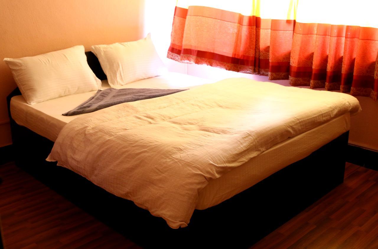 Mitra Garden Inn Katmandu Eksteriør bilde